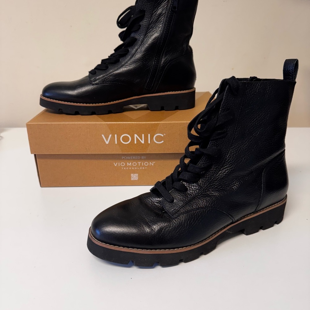 Vionic Lani Black Leather Lace-Up Combat Boots